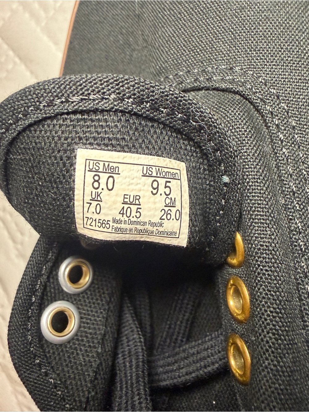 Vans | NWOT Black Canvas Skate Sneakers with Gum Sole and Gold Eyelets Unisex - Picture 7 of 7